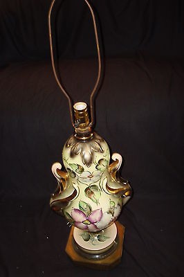   VINTAGE hand painted floral Porcelain Lamp metal brass tone base