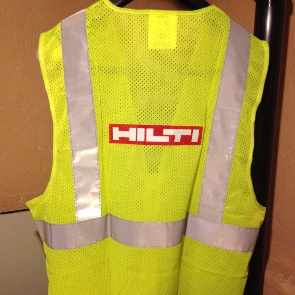 hilti saftey vest size xl class 2 new  15 00  