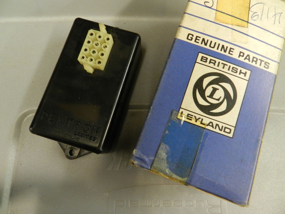 Last One . Pektron seat belt module MGB MGBGT MG Midget NOS 13H8785 **