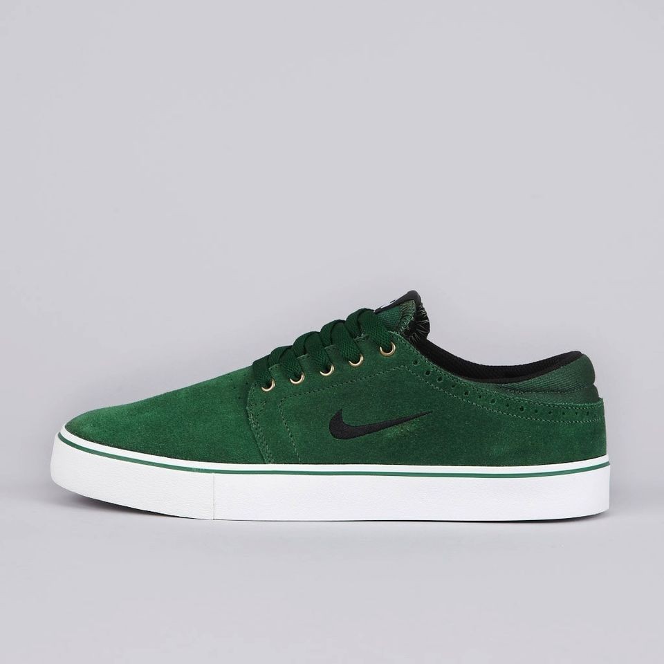 nike sb team edition gorge green black white 487597 301