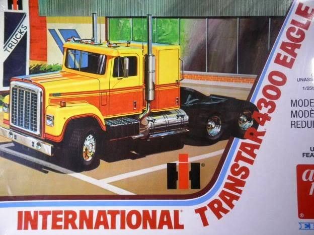 IH INTERNATIONAL TRANSTAR 4300 EAGLE TRACTOR AMT 629 ERTL 125 PLASTIC 