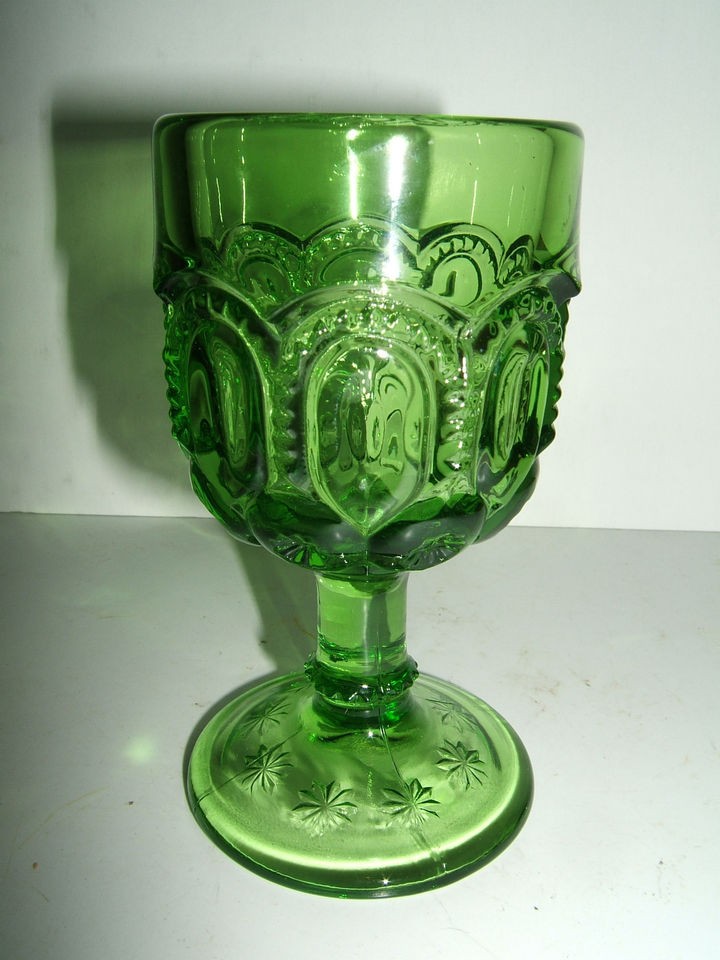 Smith Moon and Stars Glass Wine Glass, 3 ounce, Antique Green 