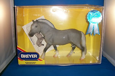 Breyer #700100 Silver Wolfe   Norwegian Fjord   2000 Spring Show 