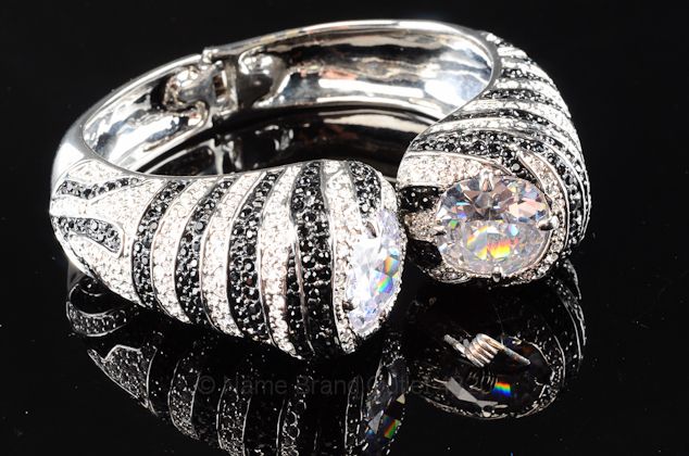 ABS ALLEN SCHWARTZ silver tone black clear crystal hinge cuff bracelet 