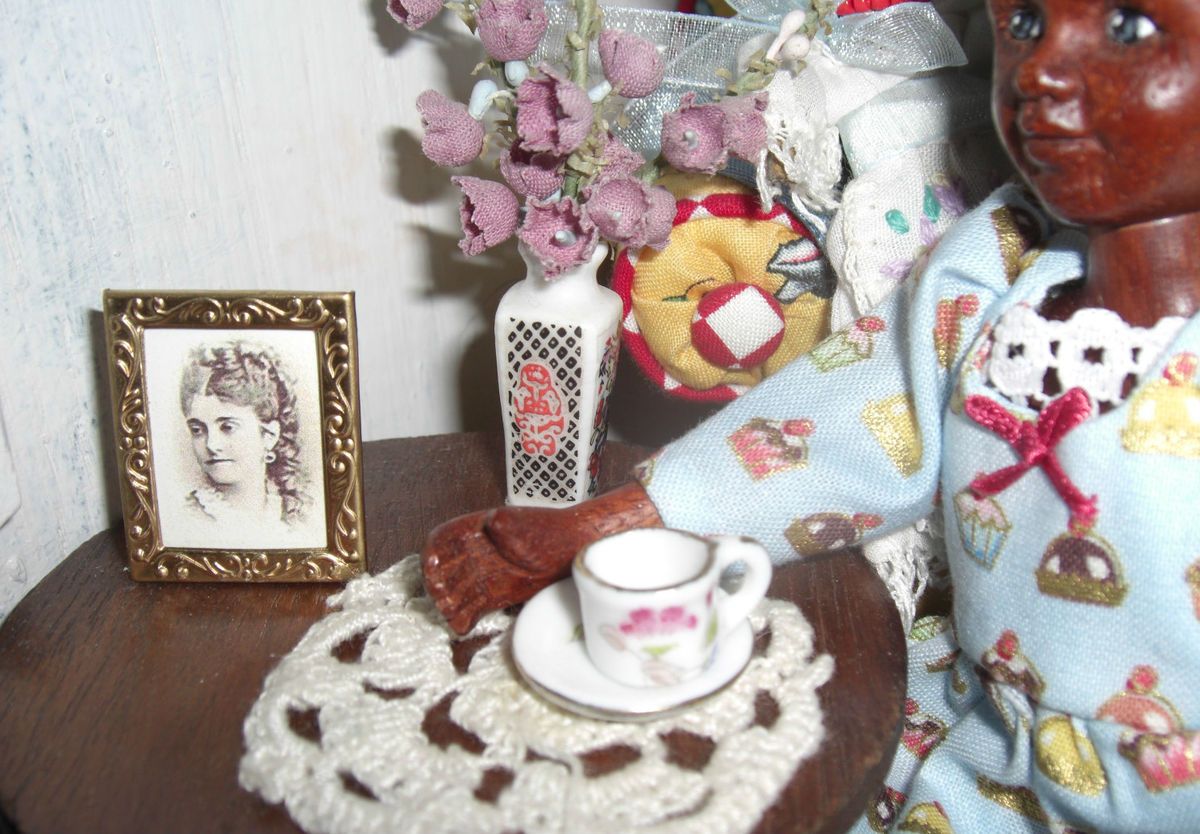    Miniature Dollhouse Framed Potrait of ADELINA PATTI 4 her Memories