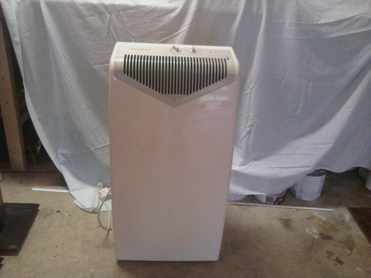 Fedders Stand Alone Air Conditioner 6 000 BTU