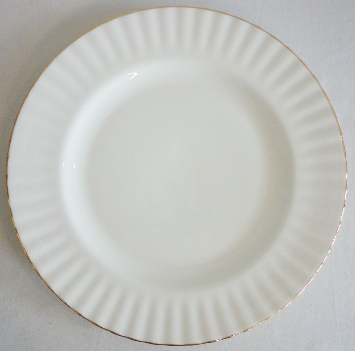 Royal Albert Val Dor by Royal Doulton Bone China 10 5 Dinner Plate 