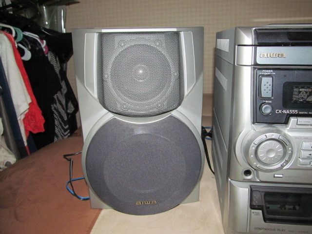 Aiwa CX NA555 Bookshelf Stereo System Excellent