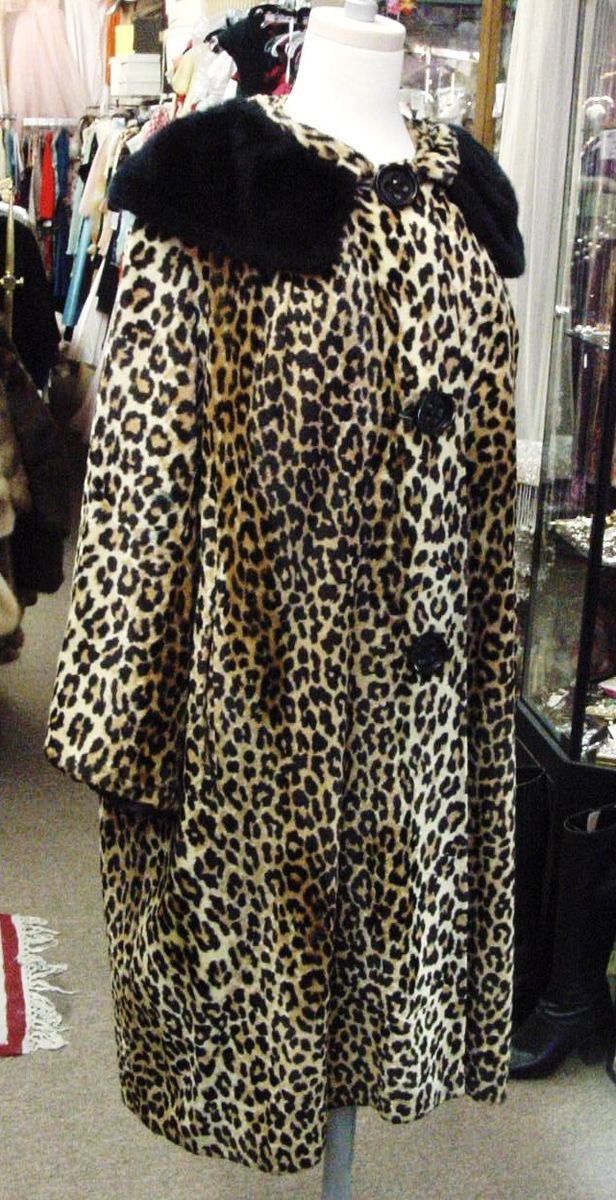   ICONIC VINTAGE MOD LEOPARD PRINT FAUX FUR SWING COAT ALEXA CHUNG Style