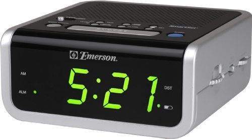 Emerson CKS1702 Smartset Alarm Clock Radio