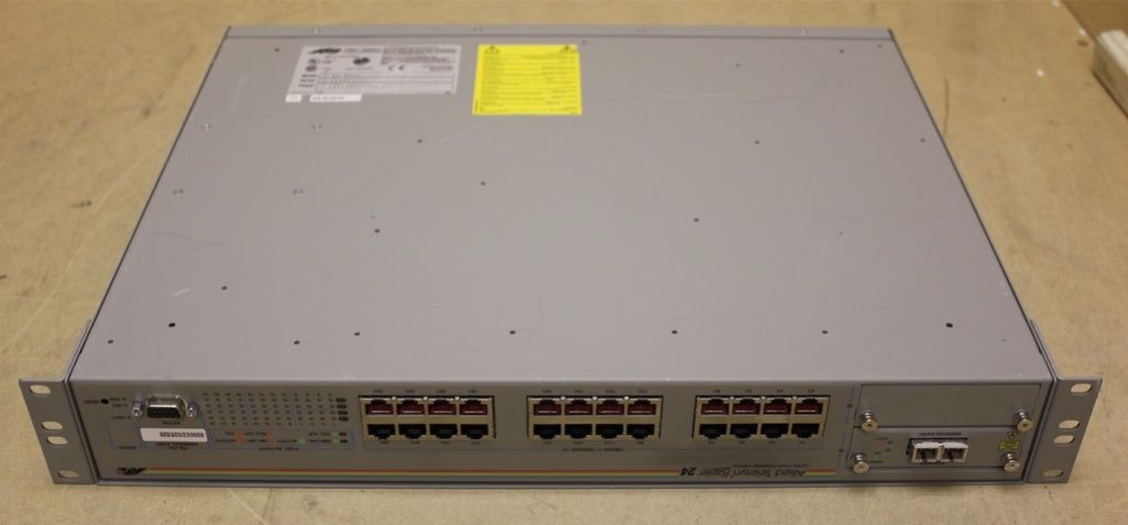 Allied Telesyn Rapier 24 Layer 3 Fast Ethernet Switch w/ Ears