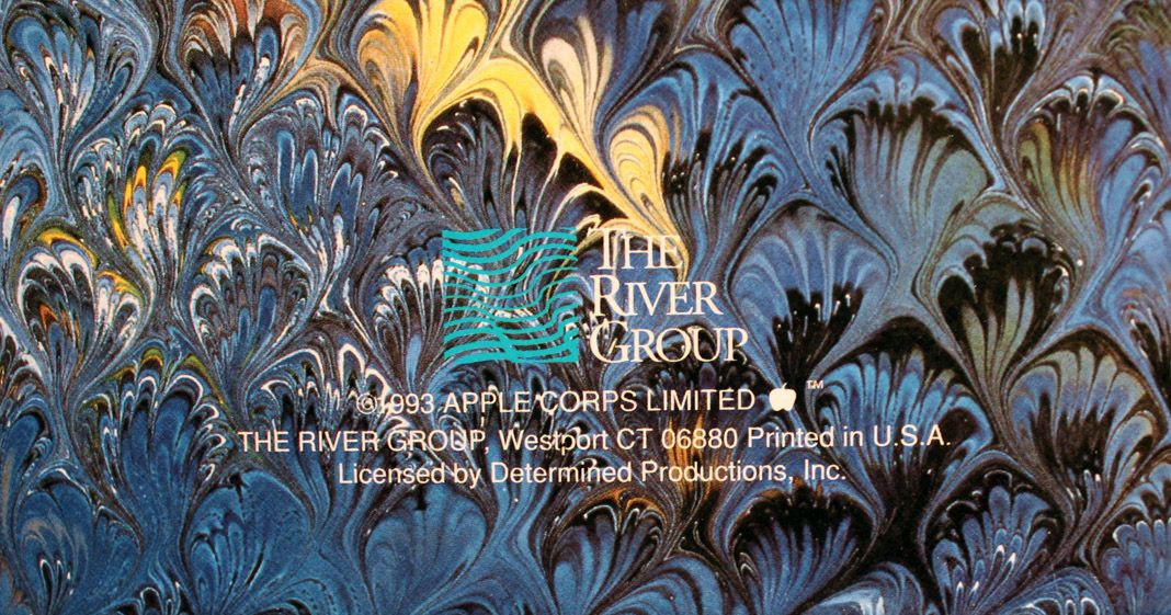  Trading Cards In Custom Binder 1993 River Group Apple Corps