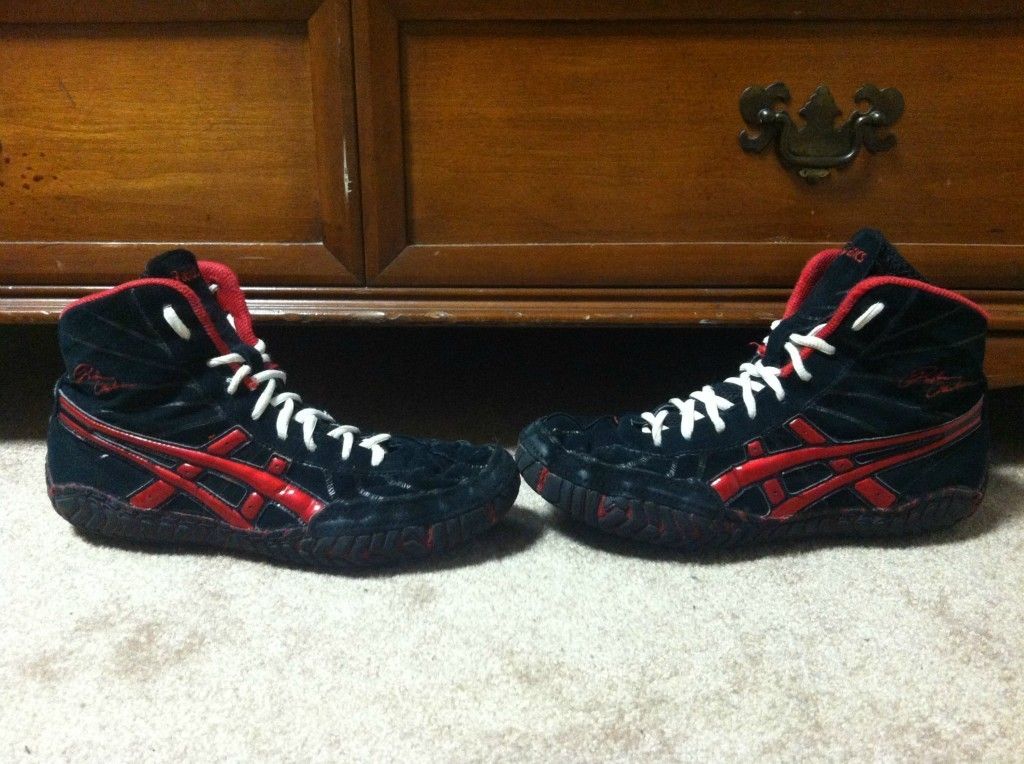 RARE Red Asics Rulon Wrestling Shoes Like Brand New Size 8 5