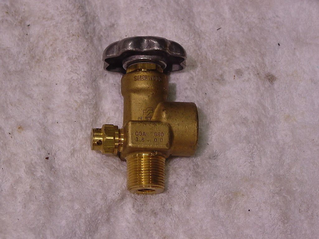   CGA 680 Compressed Gas Cylinder Shutoff Valve Argon Helium Etc