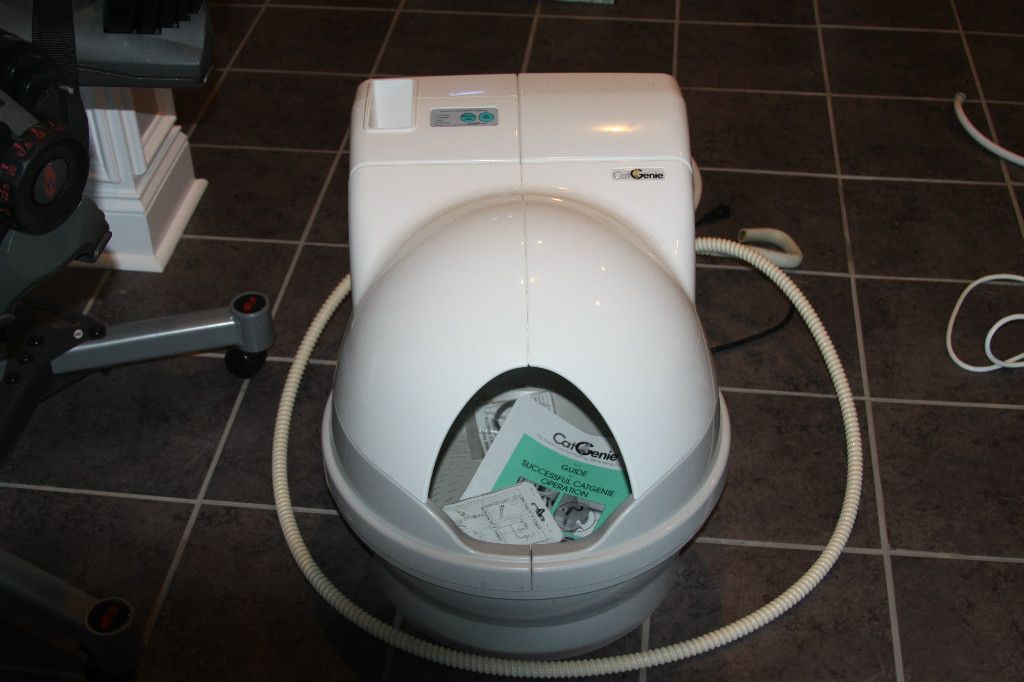 Catgenie 60 Automatic Self Cleaning Litter Box