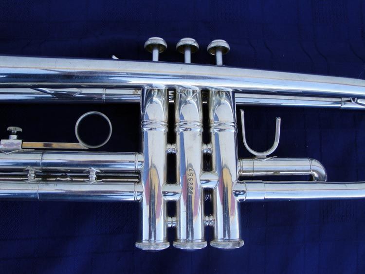 Bach TR 200 Silver BB Intermediate Trumpet with Case and Mouthpieces 