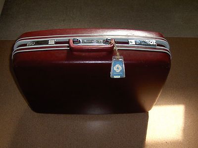 VINTAGE 16 SAMSONITE LUGGAGE RETRO PROFILE BURGANDY HARD SIDED