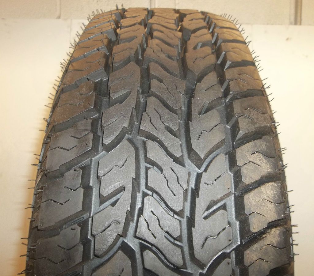   108/104 Q TRAILMARK MAX OWL TIRE 2457516 (Specification 245/75R16