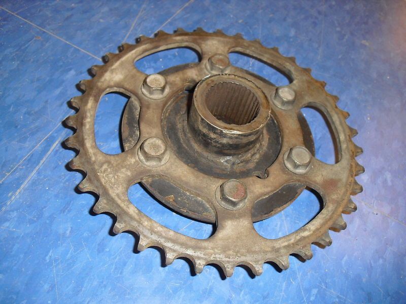 90 91 92 93 POLARIS TRAIL BOSS 250 CHAIN AXLE DRIVE SPROCKET HUB 1990 