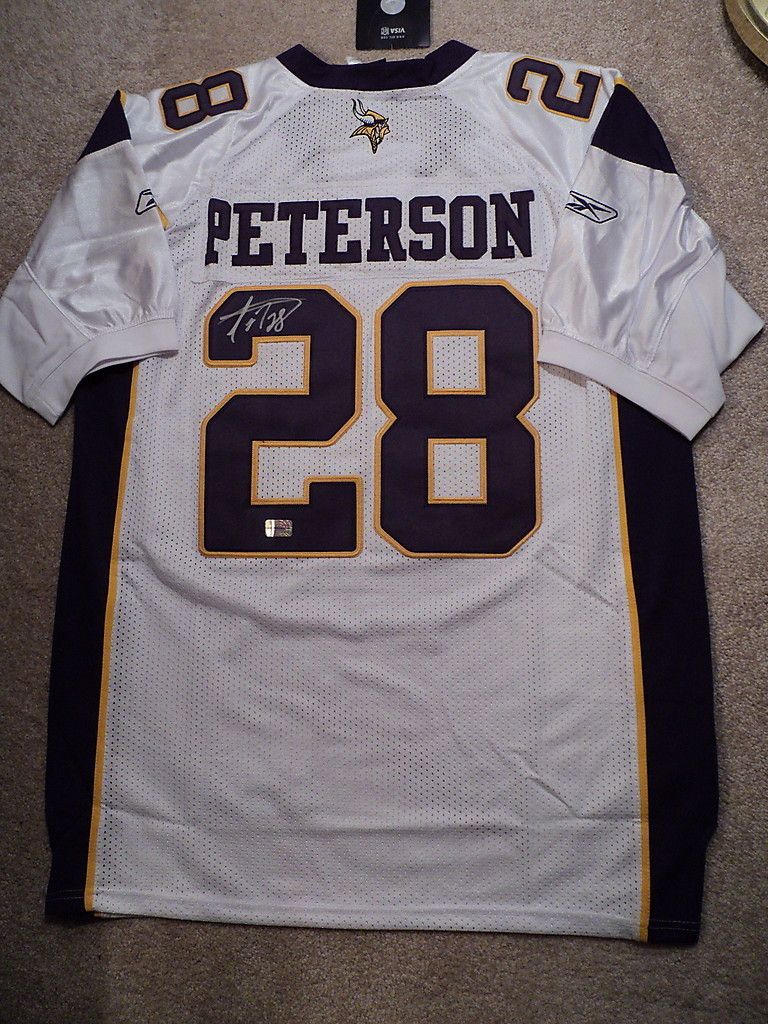 Adrian Peterson signed Minn Vikings Jersey 28 w AP28 Hologram