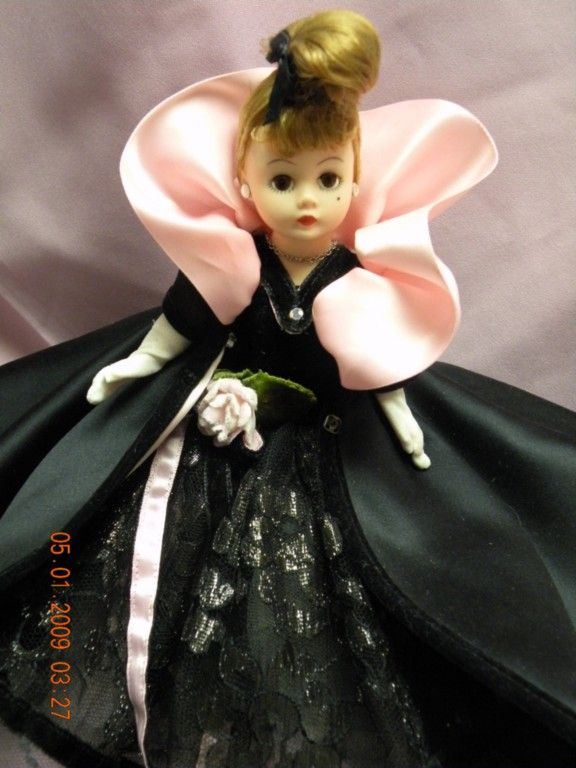 Madame Alexander Onyx Velvet Cissette75th Anniversary