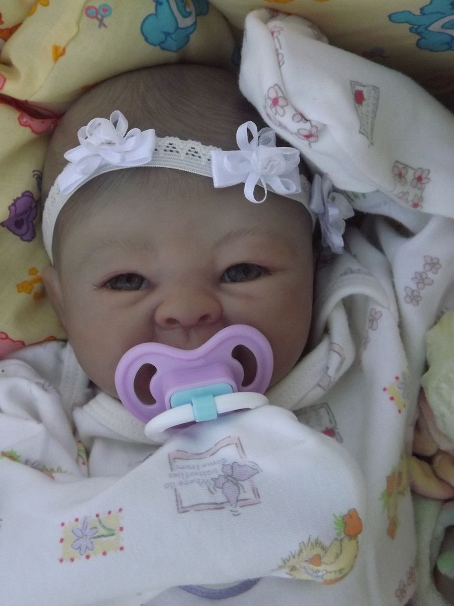 Reborn Baby Girl Kami So Realistic Hazel eyes 21 long 4lbs 13oz