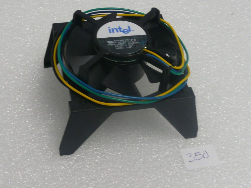 Intel D34088 001 F08A 12B3S1 03AC1H1 DC12V .55A Nidec Corp. Fan