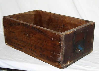 1919 STANLEY Antique SWEETHEART TOOL BOX Wood HARDWARE STORE DRAWER 