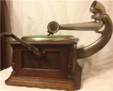 Columbia Bi Sterling Phonograph with Beautiful Wood Horn