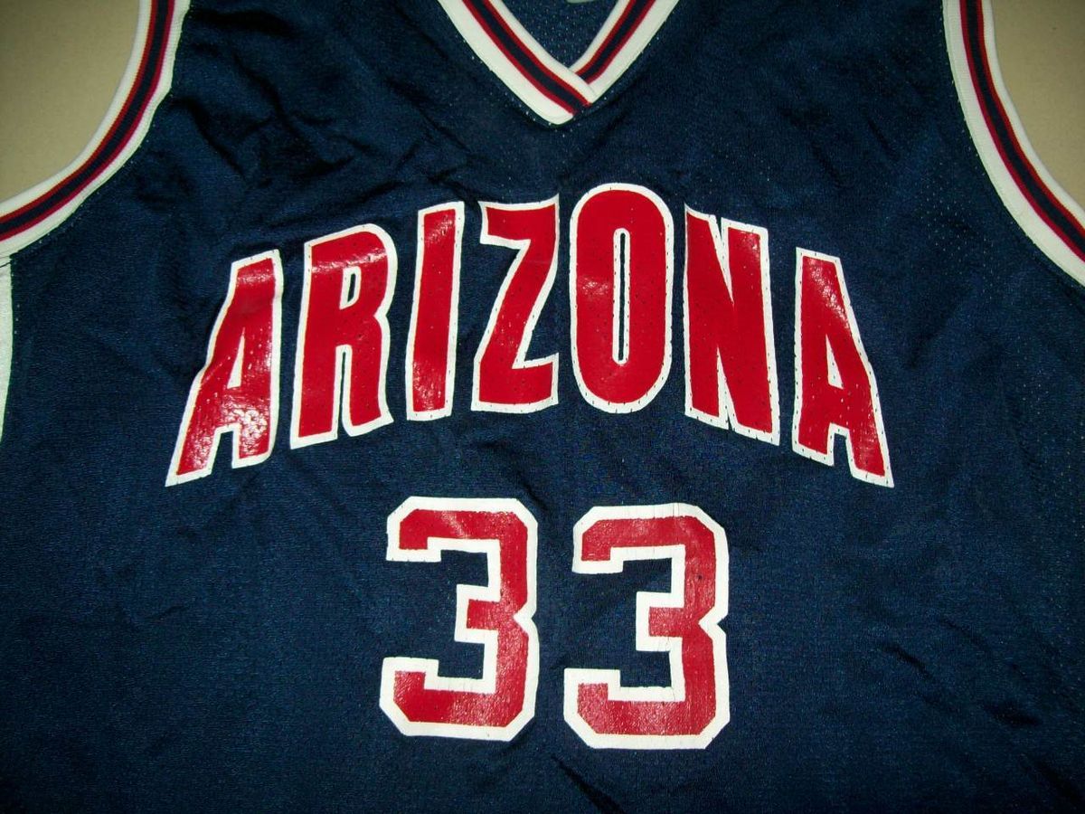 UNIVERSITY OF ARIZONA WILDCATS WOMENS BASKETBALL TEAM PLAYER WORN GAME 