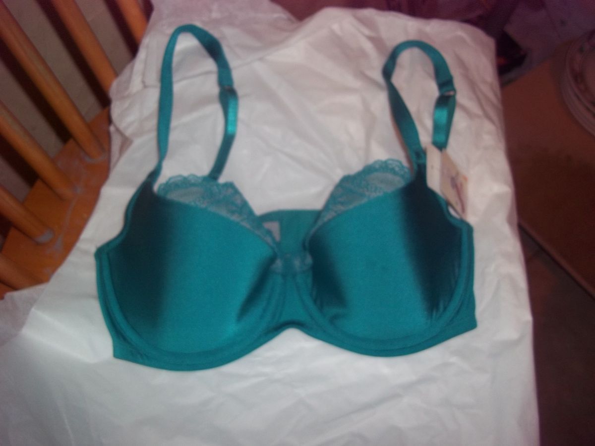 temptD by Wacoal Double Drama Balconette Bra 34D Green 953109 