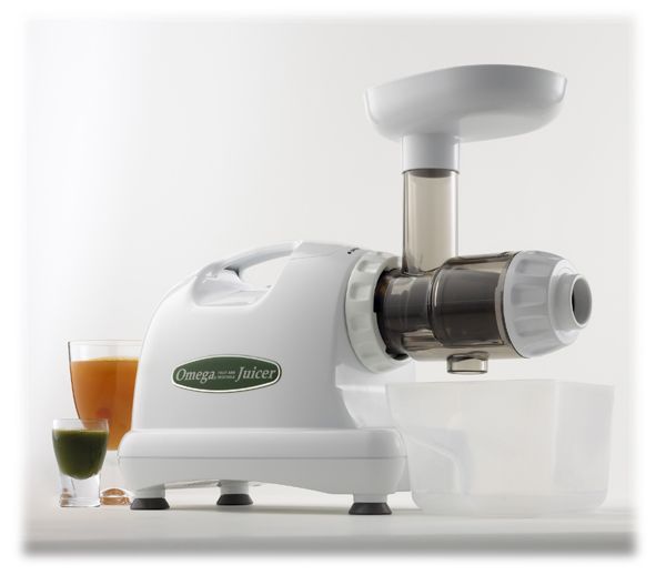 New Omega 8004 Juicer ★ Fruit ★ Vegetable ★ Wheatgrass ★ White 