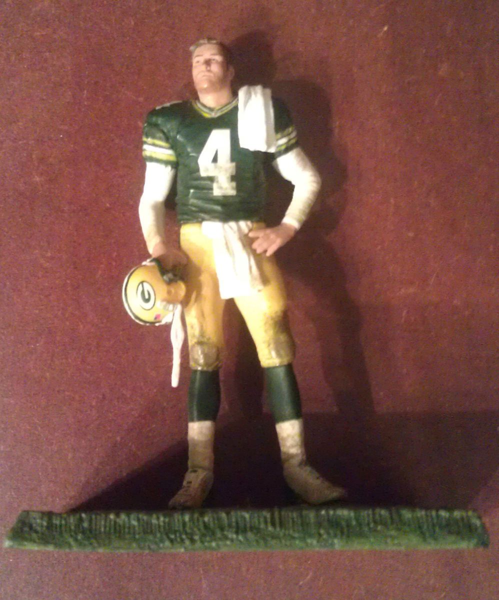 Brett Favre Green Bay Packers NFL Mini Figure 3 McFarlane Helmet Off 