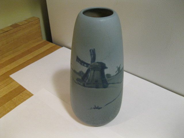 Weller Arts Crafts Dresden Pottery Vase Beauty Signed by Levi Burgess 