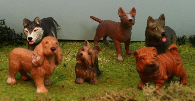   Dogs Set of 10 Plus Bonus Dog 2 Bully Brand Figures German