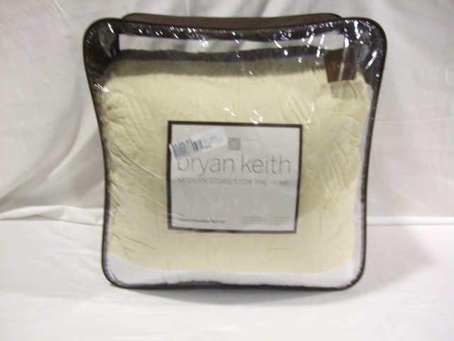 BRYAN KEITH   Tango Grey/Yellow/White 7 Piece Twin Comforter Set