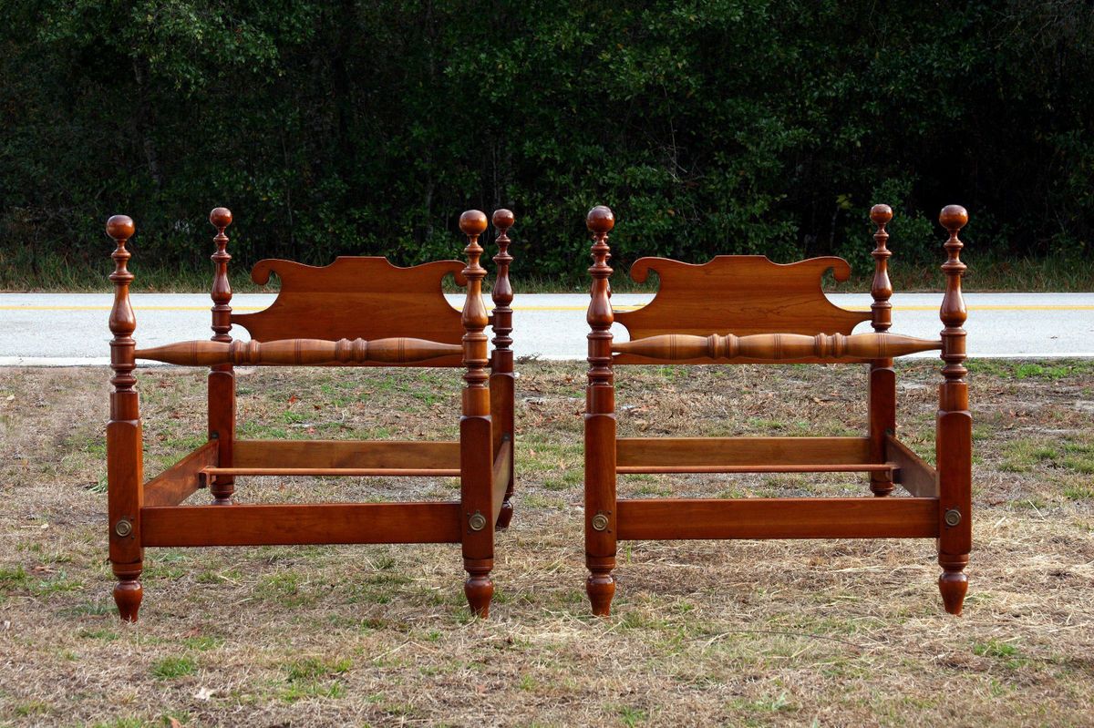 Superb Pair Antique Leopold L & JG Stickley 4 Post Cannonball Cherry 