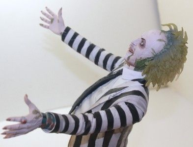 Beetlejuice Tim Burton Movie 2008 NECA 18 FIGURE w/ Motion Activated 