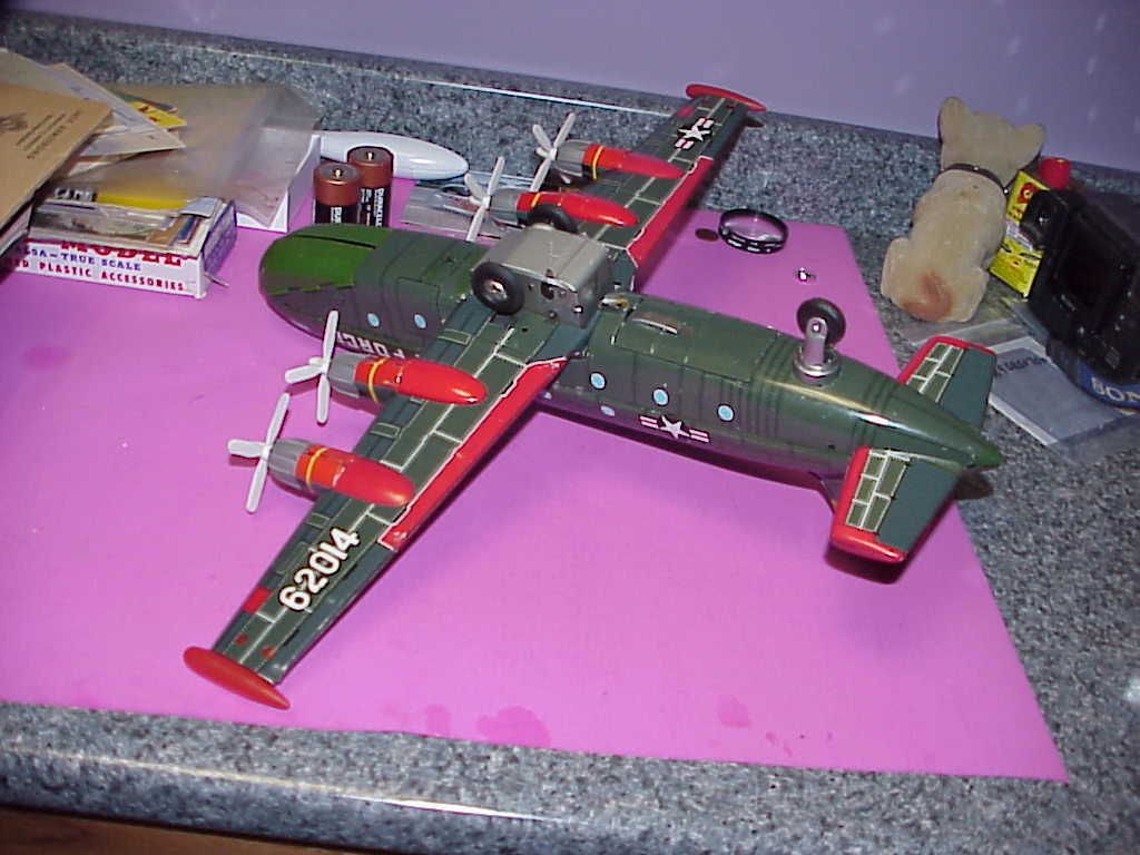 Douglas C 124 Globemaster Mats Airplane Works Perfect