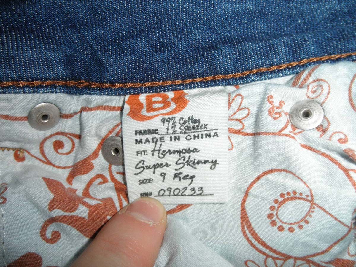 Bullhead Hermosa Super Skinny Jeans 9 Regular NWT ~ 31 x 31 Low Rise 