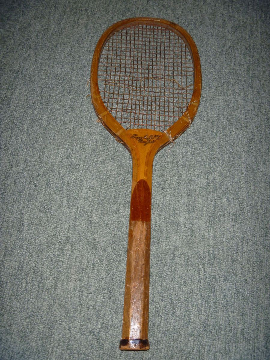 VTG HARRY C LEE CO. RARE SPLIT HANDLE TENNIS RACKET HARRY C LEE CO 