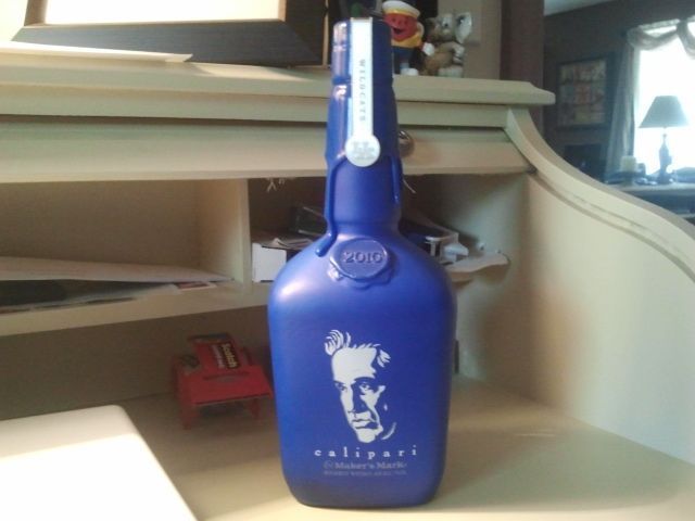 JOHN CALIPARI 2010 COMMEMORATIVE MAKERS MARK COLLECTIBLE BOTTLE