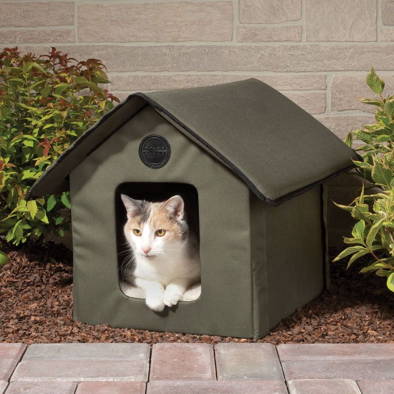 OUTDOOR HEATED WATERPROOF CAT HOUSE Soft Foam Electric Heater NEW