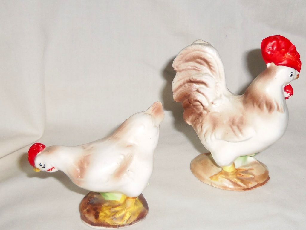 Vtg Wales Ceramic Figurines Rooster Chicken Japan