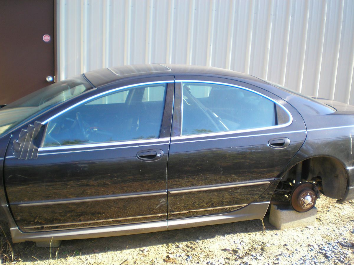 2004 Chrysler 300M Special Trunk Bumper Doors Body Panels