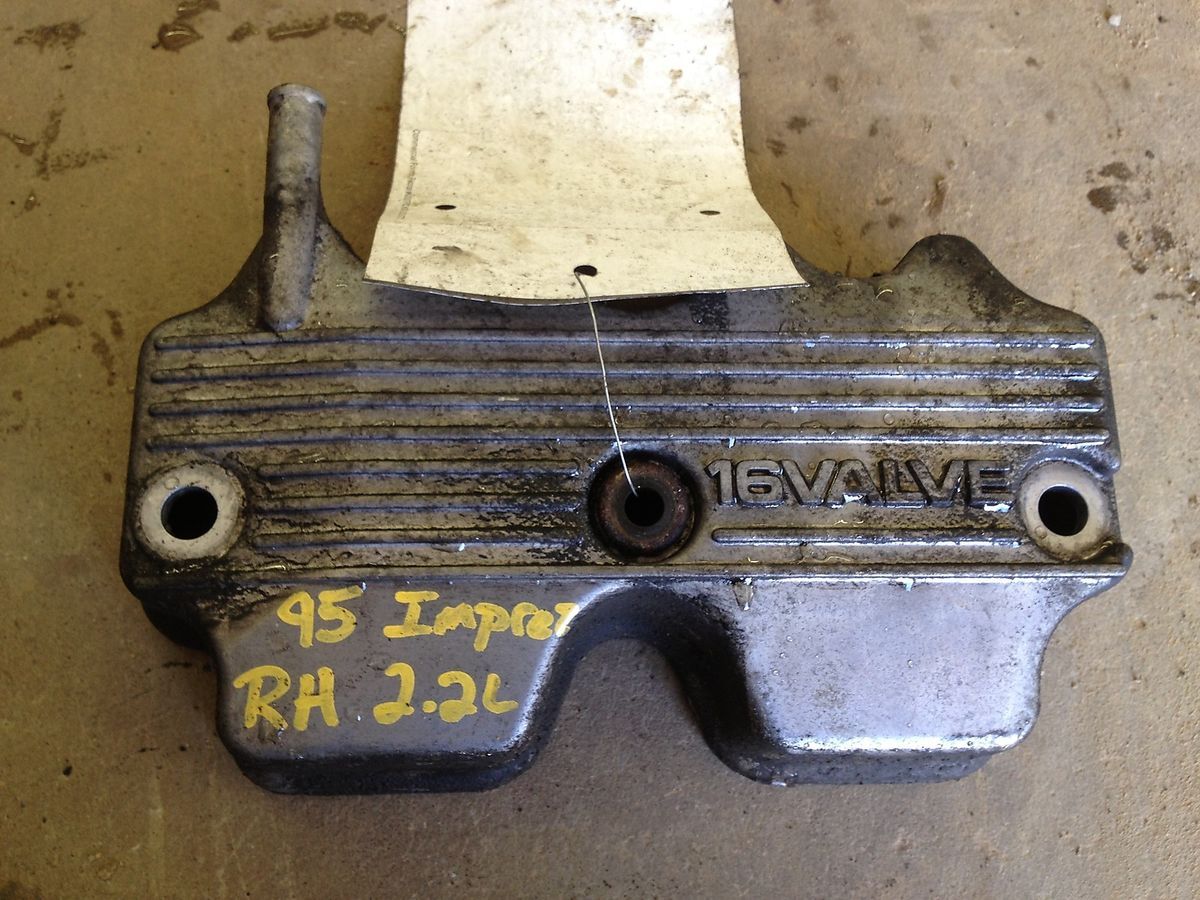  1995 Subaru Impreza Right Valve Cover 2 2