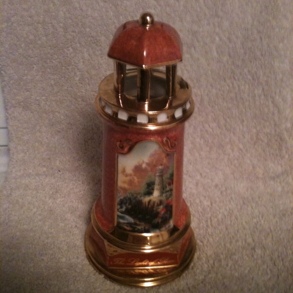 Thomas Kinkade The Light Of Peace Porcelain Lighthouse 2004