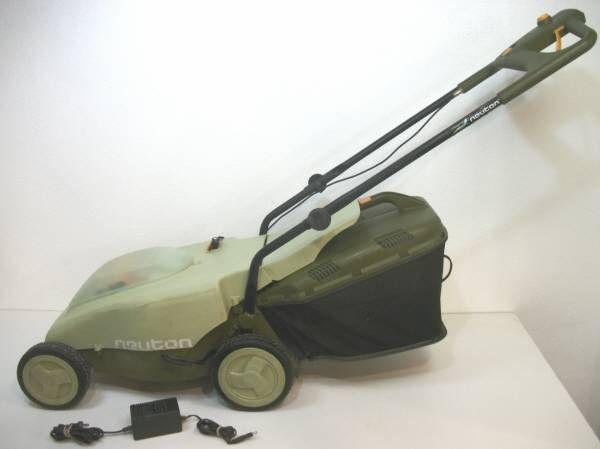 Neuton EM 4.1 Cordless Electric Mower with Key, Charger, Catcher PARTS