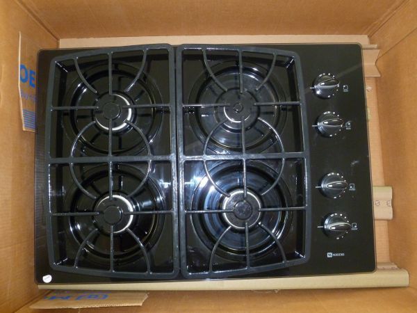 Maytag MGC6430 Black Glass Natural Gas Cooktop