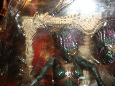   WICKED ALIEN ALTERNATE HEAD MOVIE MANIACS 1998 NEW RARE COOL